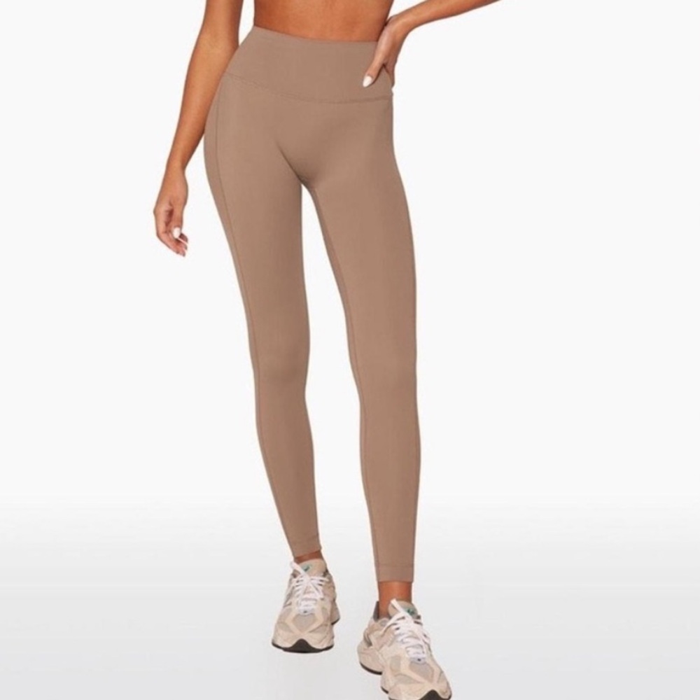SET Active Airluxe Brown Leggings